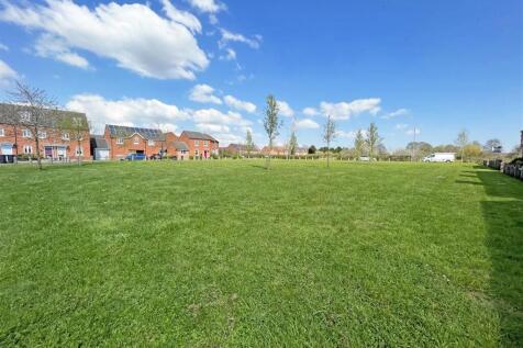 Communal Green