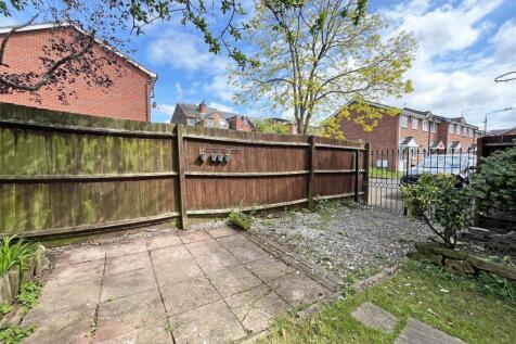 Garden/Parking
