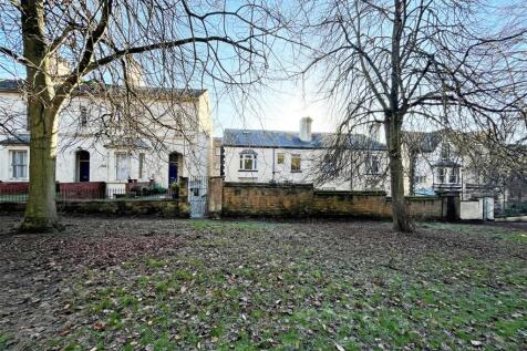 Property from Avenue