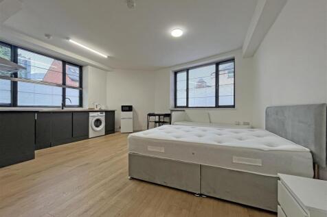 Flat 2 Open Plan Living