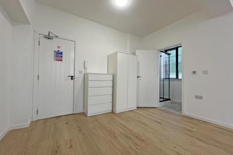 Flat 2 Open Plan Living