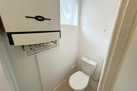 Separate WC