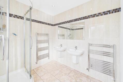 Room 3 En-suite
