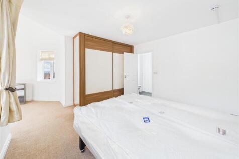 Room 4