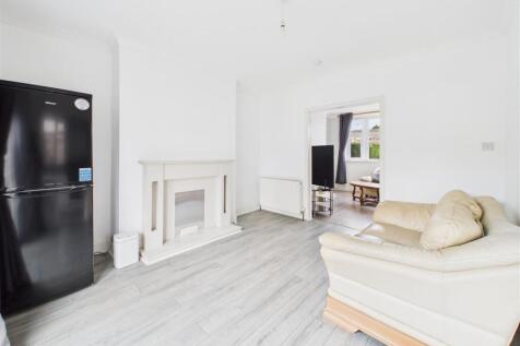 Dining/Sitting Room.