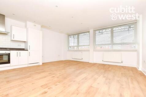 Lounge/Kitchen