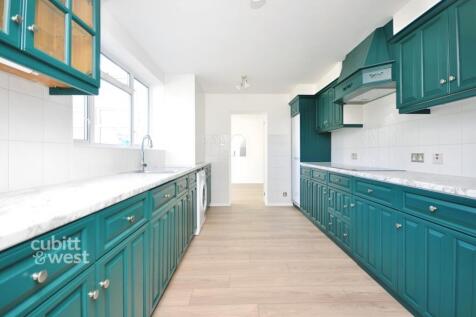 0535e225-kitchen1