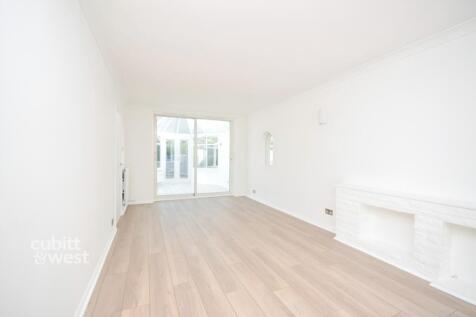 029183c4-frontroom