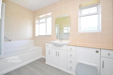 a9870736-bathroom