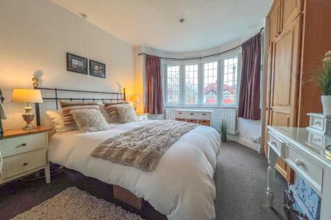Briars Close - Image.jpg