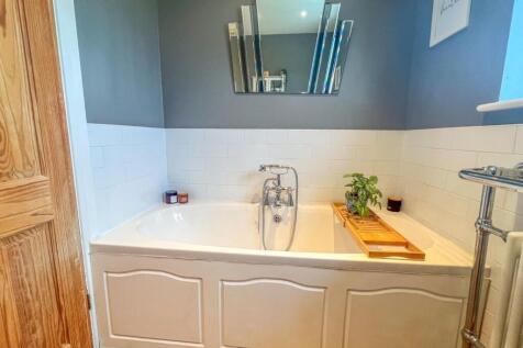 Briars Close - Image-4.jpg