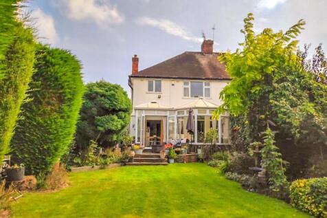 Briars Close - Image-23.jpg