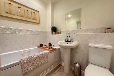 Portreath Drive - Image-15.jpg