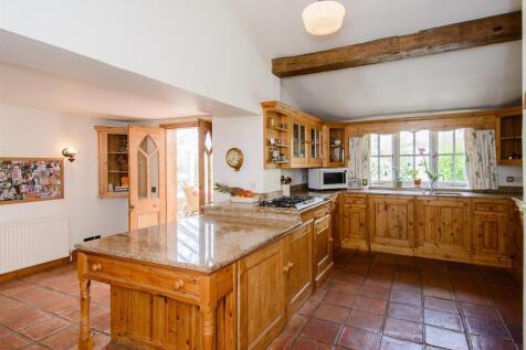 8286149-interior04.jpg