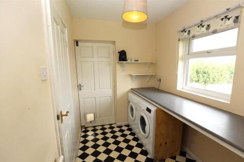 Utility room .JPG