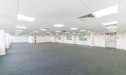 Redfern suite 3 pic 4 .png