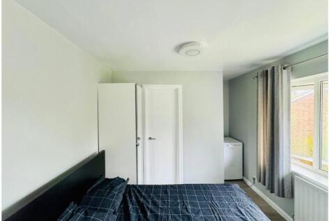 bedroom shot.jpg