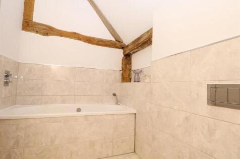 Bathroom.jpeg