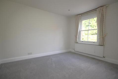Bedroom 1.JPG