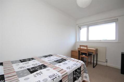Bedroom 2.jpg