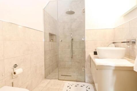 Shower room.jpeg