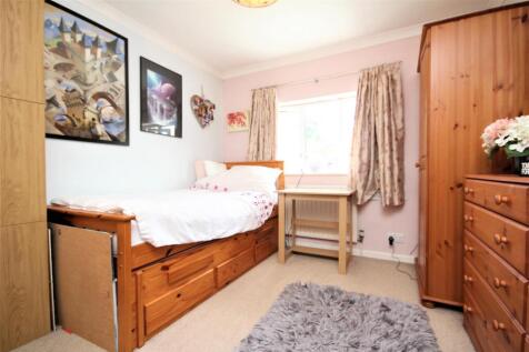 Bedroom 2.jpg