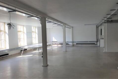 E0 Office Int1.jpg
