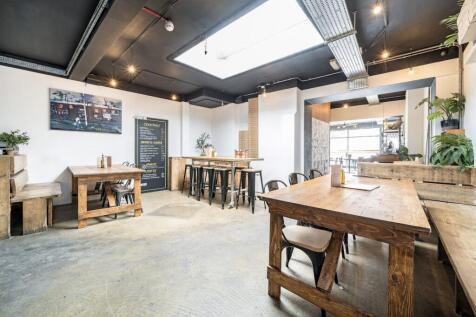 179 Queens Road rear area 2.jpg