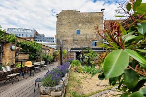 Menier garden.jpg