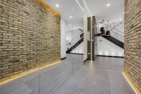 Halway 2.jpg