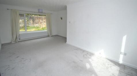 Living Room 2.JPG