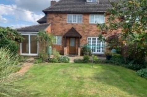 12 Bunkers Hill NEW Garden 2.jpg