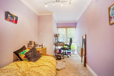 Bedroom 2.jpg