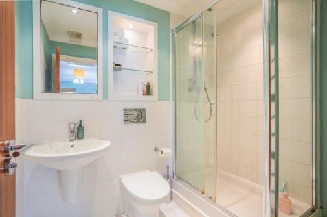 Ensuite.jpg
