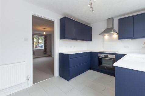 Kitchen photo 2.jpg