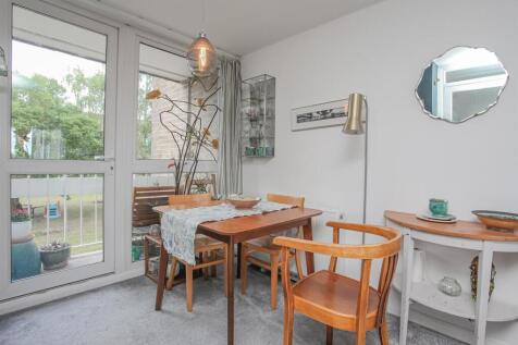 Dining Room.jpg
