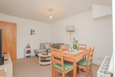 Living Room.jpg