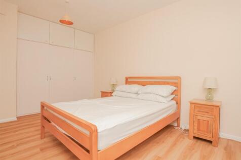 Bedroom 2.jpg