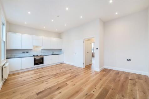 Kitchen/Reception