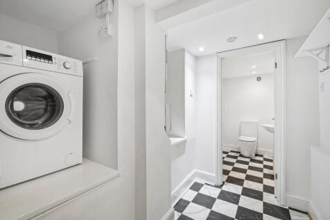 Utility / Cloakroom