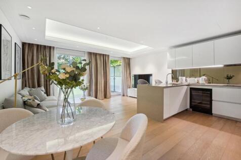 Reception / Kitchen