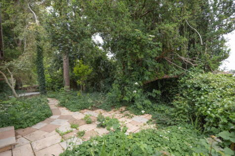 Property Image 29