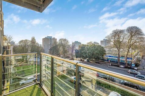 JA-56_Apsley_house-16.JPG