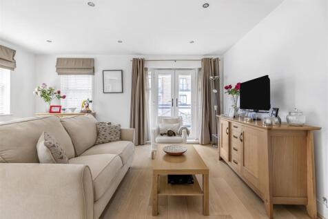 9_Holford_Way-2.jpg