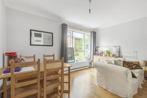 James_anderson-8_rockingham_close-sw15__4_.JPG