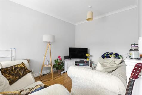 James_anderson-8_rockingham_close-sw15__6_.JPG