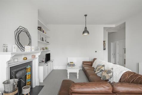 James_Anderson_-_Flat_4__174__West_Hill_-9.JPG