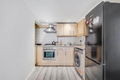 JA-16C_Roehampton_High_Street-9.jpg