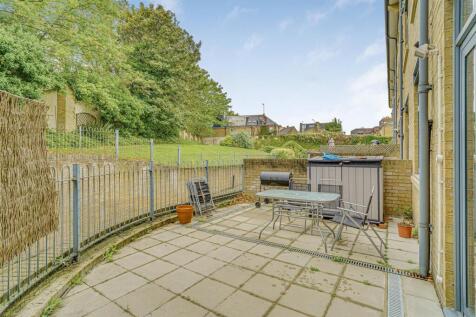 Flat_1__61_Putney_Bridge_Road__SW15-6.jpg