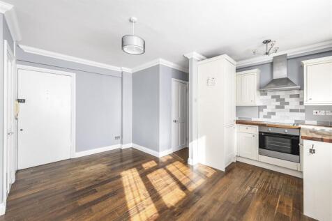 james_anderson_-_f3_harwood_court__6_.JPG